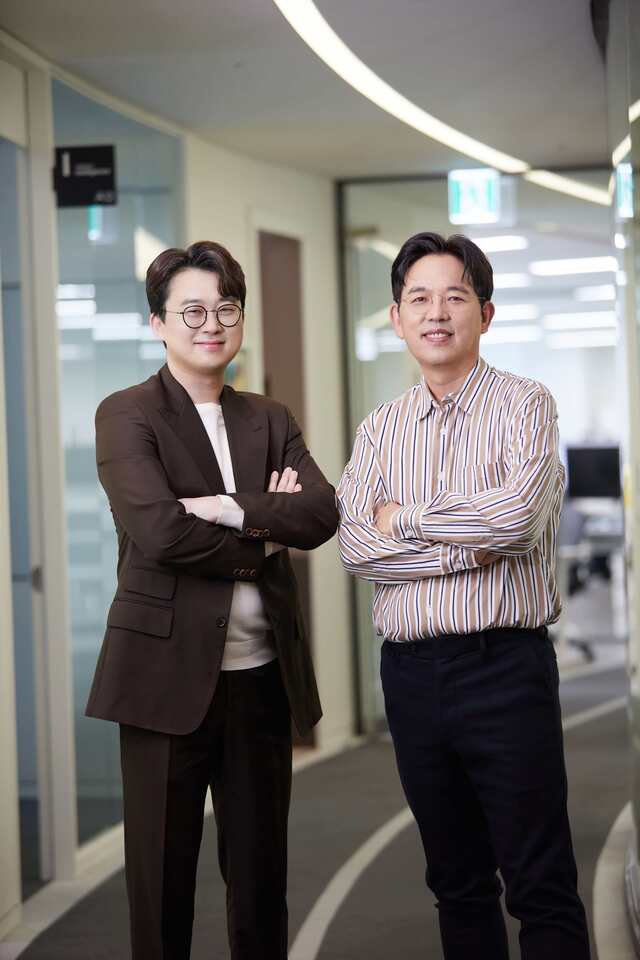 ▲ (왼쪽부터) 김일두, 김두학 카카오브레인 각자 대표ⓒ카카오브레인