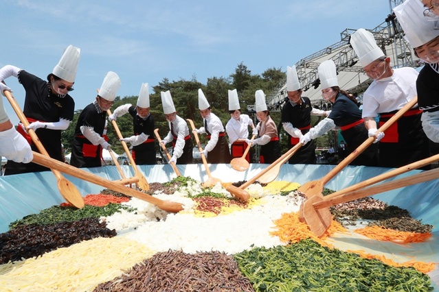 ▲ 충북 보은에서 열린 ‘2023 속리산 신화여행축제’가 성료됐다.ⓒ보은군