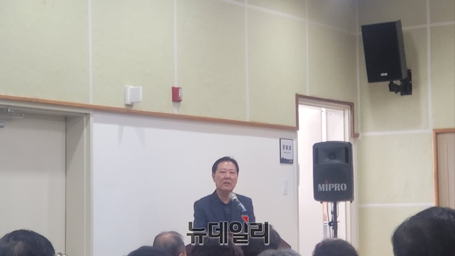 ▲ 남진복 의원이 12일 경북도의회 정례회 5분 자유발언에서 울릉공항 활성화를 위해 면세점 유치를 역설했다.ⓒ뉴데일리