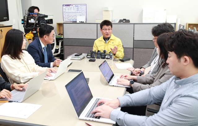 ▲ 충북지역 구제역이 종식됐다(사진은 최초 발생 기자회견).ⓒ충북도