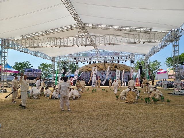 ▲ 경산시를 대표하는 전통문화축제 ‘2023 경산자인단오제’가 오는 22일부터 24일까지 자인면 계정숲 일원에서 3일간 개최된다.ⓒ경산시