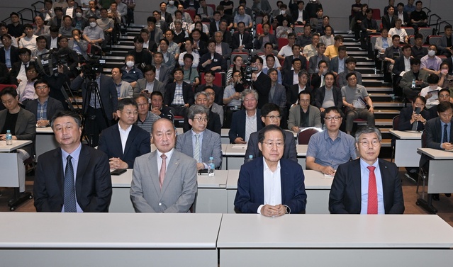 ▲ 대구시는 6월 21일 오후 2시 대구정책연구원에서 지역 기업을 대상으로 대구경북신공항 사업에 대한 2차 사업설명회를 개최했다.ⓒ대구시