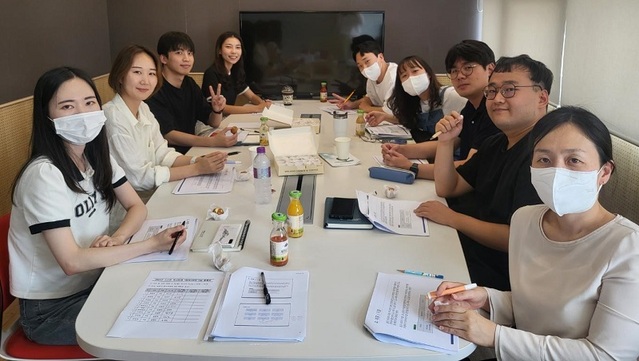 ▲ 세종시교육청이 최근 단위 학교의 저경력 행정직 교육공무원을 대상으로 '학교 소소한 회계 배움'교육을 하고 있다.ⓒ세종교육청