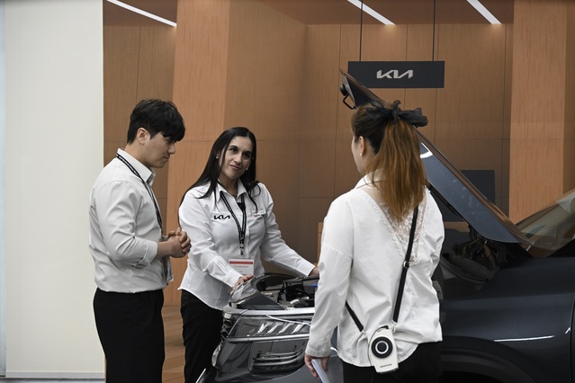 ▲ 서비스 상담원 경진대회 참가자들의 모습 ⓒ기아