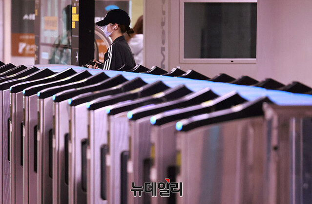 ▲ 지하철 개찰구. ⓒ정상윤 기자