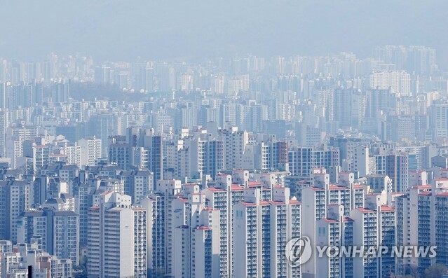 ▲ 남산에서 바라본 서울 강북 지역 아파트들ⓒ연합뉴스