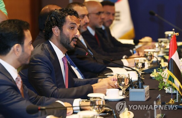 ▲ 6일 소공동 롯데호텔에서 열린 제8차 한-UAE 경제공동위원회 회의에서 압둘라 빈 UAE 경제부 장관이 발언하고 있다.ⓒ연합뉴스