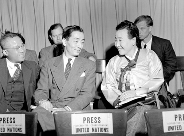 ▲ 유엔 총회에 참석한 임병직과 임영신(1946년10월)
