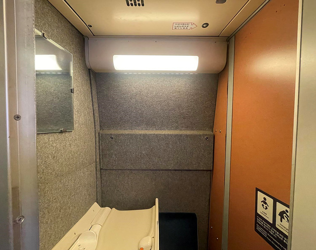 ▲ 에어컨이 새로 설치된 KTX 수유실.ⓒ한국철도공사