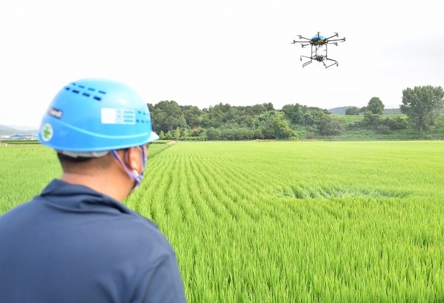 ▲ 병해충 항공 방제.ⓒ공주시