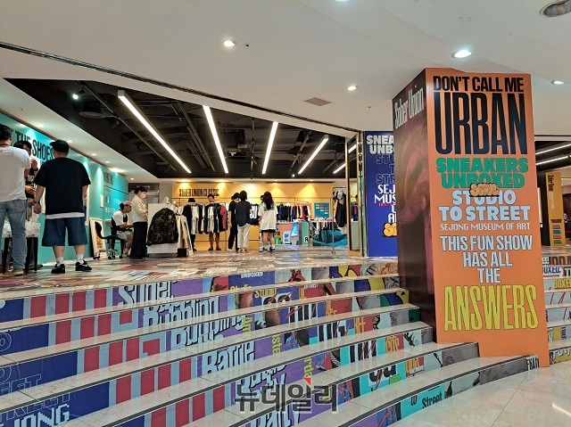 ▲ 16일 찾은 롯데백화점 본점 지하1층 소버유니온 팝업스토어 전경.ⓒ조현우 기자