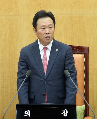 ▲ 충북도의회가 제410회 임시회 일정을 전면 취소키로 했다.사진은 황영호 의장.ⓒ충북도의회