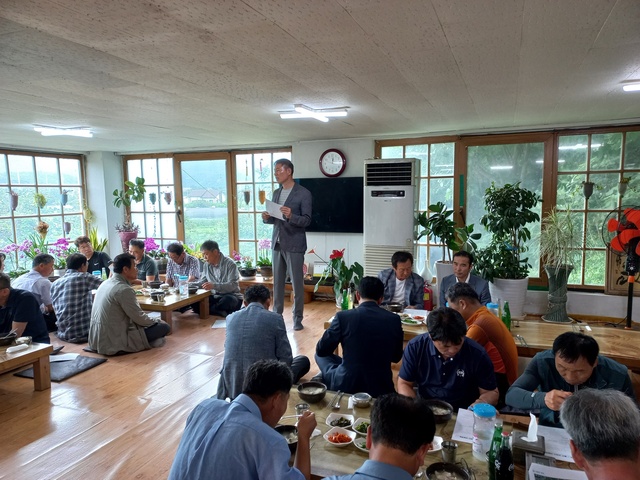 ▲ 청도군(군수 김하수) 금천, 운문, 매전면은 지난 14일 금천 박곡~울주 언양 간 터널 개설을 위한 추진위 구성 사전회의를 가졌다.ⓒ청도군