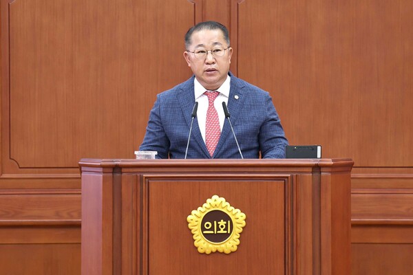 ▲ 이한영 대전시의원이 대표발의한 ‘대전시 국회의원 지역선거구 증설 촉구 건의안’이  제272회 임시회 제1차 본회의에서 채택됐다.ⓒ대전시의회