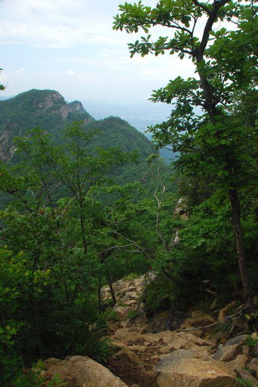 ▲ 직벽 암벽을 오른 후 바라본 신선대.ⓒ진경수 山 애호가