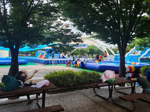 ▲ 영양군(군수 오도창)에서는 2023년 7월 26일부터 8월 13일까지 입암면 선바위 관광지에서 야외 물놀이장을 개장한다.ⓒ영양군