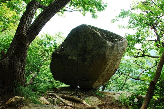 ▲ 대야산의 아차 바위.ⓒ진경수 山 애호가