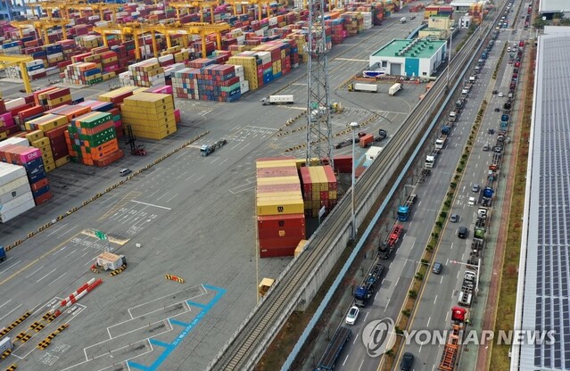 ▲ 부산 강서구 부산신항.ⓒ연합뉴스