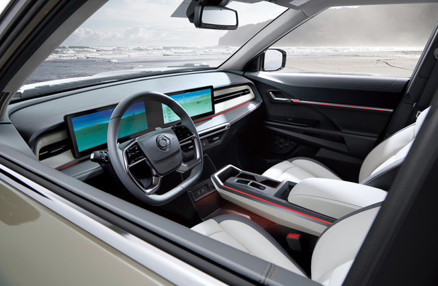 ▲ '토레스 EVX'의 내부 인테리어 모습. ⓒKG모빌리티