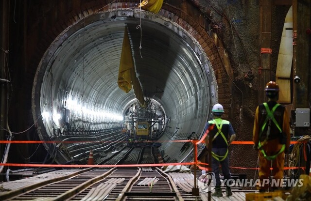 ▲ 한강 하저 구간을 통과하는 대심도 터널의 모습. ⓒ연합뉴스