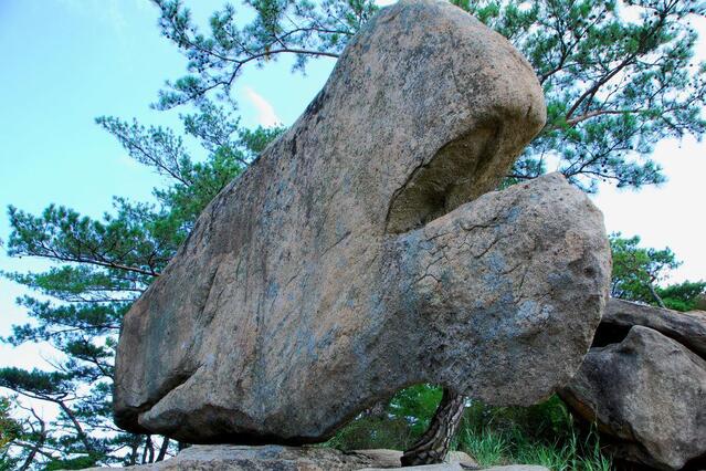 ▲ 연어 바위.ⓒ진경수 山 애호가