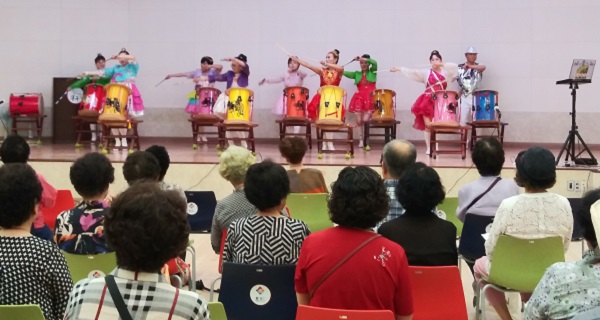 ▲ 효문화마을관리원 대강당에서 열린 이전 문화예술공연 장면.ⓒ중구