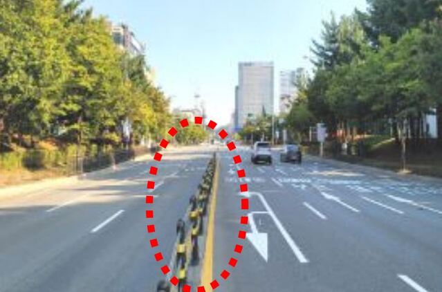 ▲ 지난해 개선사업 대상으로 선정돼 중앙분리대(원안)가 설치된 모습.ⓒ도로교통공단 충북지부