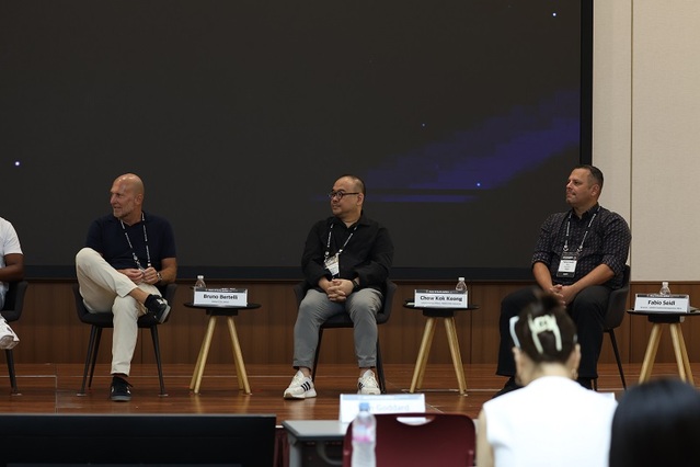 ▲ (좌측부터) 브루노 버텔리 심사위원장, 차우 콕 켱 심사위원장, 파비오 세이들 심사위원장. ⓒ브랜드브리프