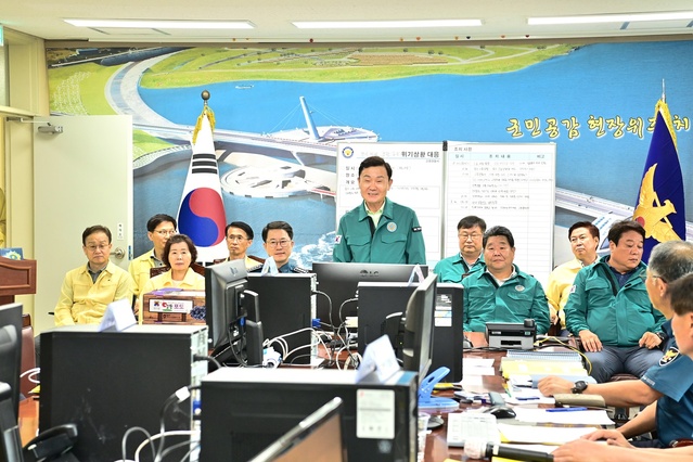 ▲ 이남철 고령군수는 8월 22일 2023 을지연습에 참여하는 관내 유관기관을 방문해 근무자들의 노고를 격려했다.ⓒ고령군