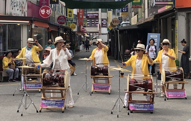 ▲ 청주시가 전통시장 활성화를 위해 다양한 프로그램을 준비했다.ⓒ청주시