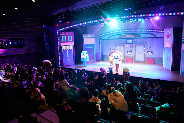 ▲ 유진그룹은 서울 마포구 신한pLay스퀘어 라이브홀에서 서울재난본부 소방관 가족들을 대상으로 초청행사를 진행했다.ⓒ유진그룹