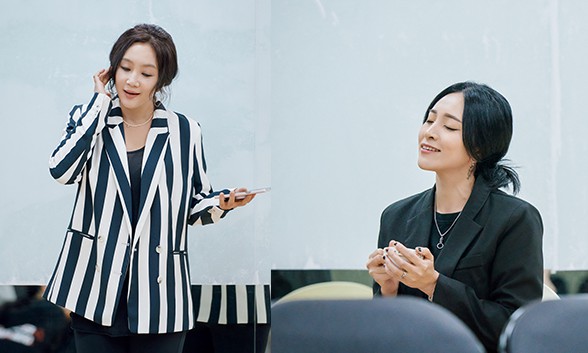 ▲ 뮤지컬 '타오르는 어둠 속에서' 연습 현장(왼쪽부터 이영미·문혜원)ⓒ뉴프로덕던