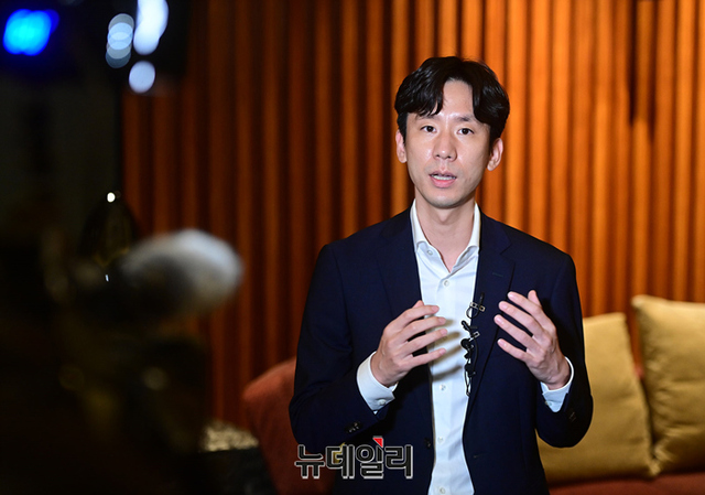 ▲ 박재욱 쏘카 대표가 작년 8월 서울 여의도 콘래드 호텔에서 열린 기자간담회에서 유가증권 상장에 관해 발언하고 있다. ⓒ정상윤 기자