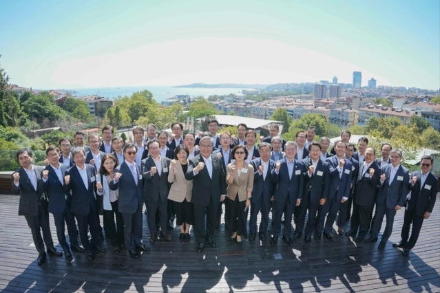 ▲ 박진 외교부 장관이 26일(현지시간) 튀르키예 이스탄불에서 유럽지역 현지 공관장회의를 개최했다. ⓒ외교부