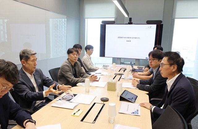 ▲ 포항시 정책연수단은 30일 서울에 위치한 COP 코리아를 방문해 산업 동향을 파악하고, 포항시정 정책 접목방안에 대해 논의했다.ⓒ포항시