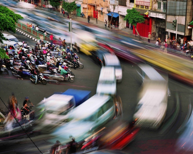 ▲ 마틴 로머스의 '잘란 젬바탄 바투, 타만사리, 자카르타, 인도네시아, 메트로폴리스 연작'.ⓒ대구문화예술회관