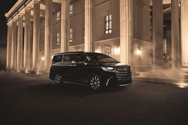 ▲ 기존 모델에 비해 승차감, 정숙성 등이 개선됐다. ⓒ토요타코리아