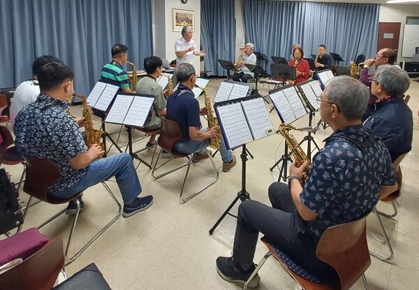 ▲ 목원대 미래창의평생교육원이 
20일 음악인 육성을 위해 음악아카데미 ‘색소폰 앙상블’ 개강식을 가졌다.ⓒ목원대