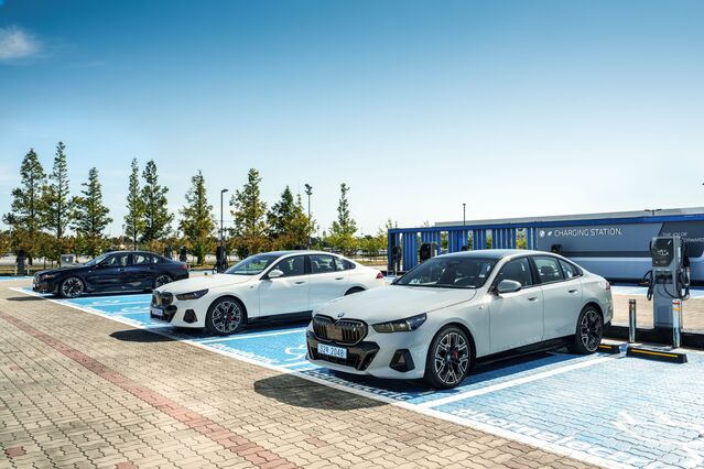 ▲ BMW코리아는 내년까지 총 2100기 규모로 전기차 충전 인프라를 늘린다는 계획이다. 
ⓒBMW코리아