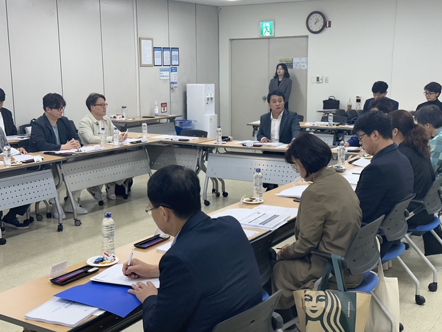 ▲ 경북도는 6일 동대구역 회의실에서 경북도립미술관 건립 사업 추진을 위한 '경북도립미술관 건립 기본계획 및 타당성 조사 연구용역' 중간보고회를 가졌다.ⓒ경북도