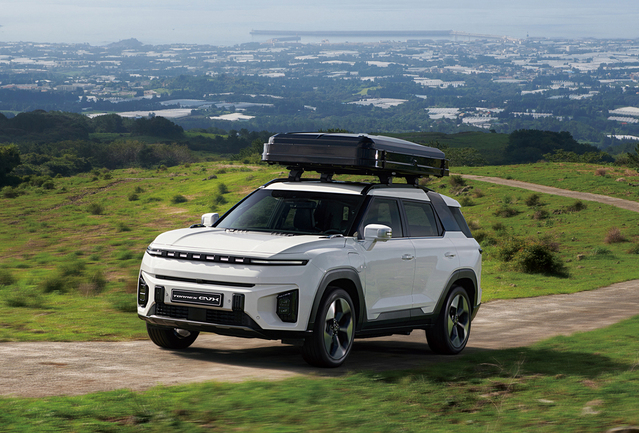 ▲ 한국자동차기자협회 10월의 차에 선정된 KG모빌리티의 '토레스 EVX'. ⓒ한국자동차기자협회