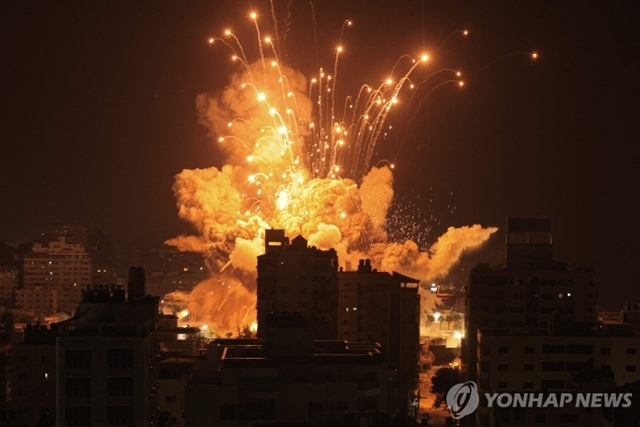▲ 가자지구에서 폭발하는 미사일. ⓒ연합뉴스