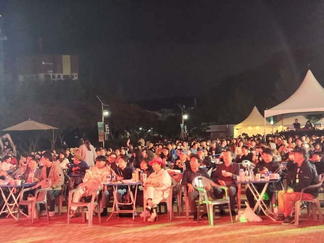 ▲ 향후 대구국제재즈축제는 대구재즈메세나 협의회를 통해 재원을 마련하고, 열혈 재즈마니아(Jazz mania)모임인 대구재즈피아 클럽 회원수를 수천명으로 확대해 대구재즈축제 활성화 등 다양한 프로그램으로 다가갈 예정이다.ⓒ대구국제재즈축제 조직위