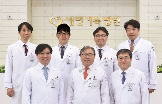 ▲ 세명기독병원 상지관절센터 단체 사진.ⓒ세명기독병원