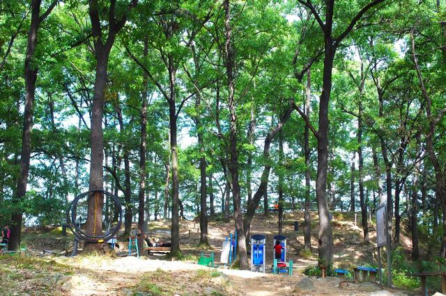 ▲ 우암산 고스락 부근의 체육공원.ⓒ진경수 山 애호가