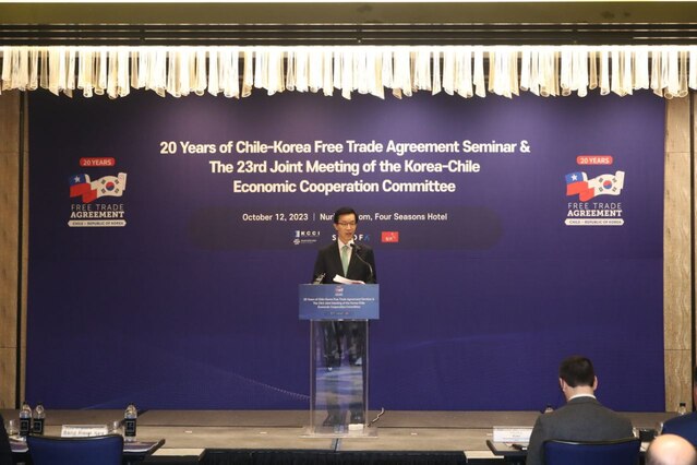 ▲ 방문규 산업통상자원부 장관이 12일 오전 포시즌스호텔에서 열린 '제23차 한-칠레 경협위 합동회의'에서 기조연설을 하고 있다.ⓒ대한상공회의소