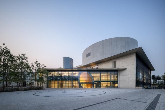 ▲ LG아트센터 서울 전경.ⓒLG아트센터