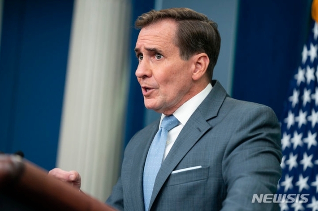 ▲ 존 커비 백악관 국가안보회의(NSC) 전략소통조정관이 12일(현지시간) 백악관에서 브리핑하고 있다. ⓒAP/뉴시스