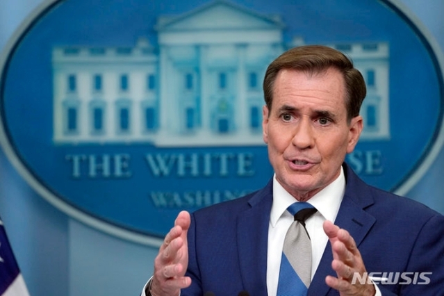 ▲ 존 커비 백악관 국가안보회의(NSC) 전략소통조정관이 지난 11일 백악관에서 일일 브리핑하고 있는 모습. ⓒAP/뉴시스