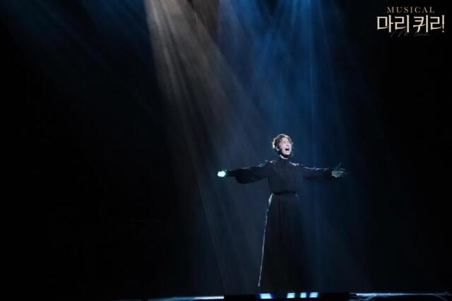 ▲ 뮤지컬 '마리 퀴리' 공연 장면.ⓒ라이브